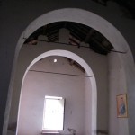 L'intérieur depuis l'autel