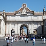 Porta del Popolo taillée dans le mur d'Aurélien