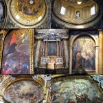 Détails et autel de Saint Ignace de Loyola