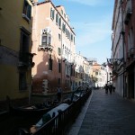 Dans les ruelles de Venise