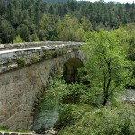 Pont d'Azzana sur le Cruzini